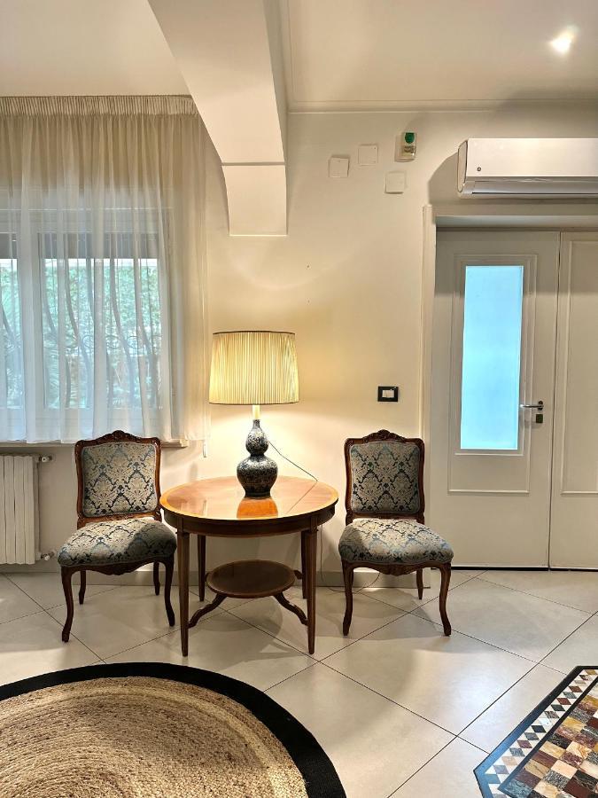 نابولي Santa Clara Suite المظهر الخارجي الصورة